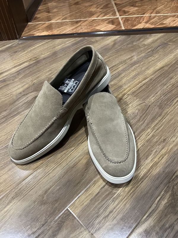 Продаются лоферы Massimo Dutti Продаются лоферы Massimo Dutti