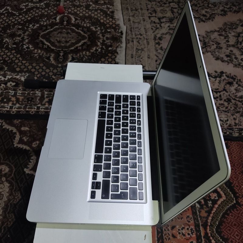 Macbook Pro 2011 года