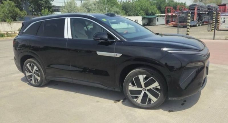 BYD Tang L 2 pozitsiya BYD Tang L 2 pozitsiya