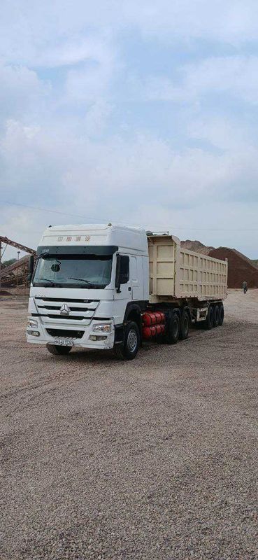 Тягач Howo A6 CNG Б/У Тягач Howo A6 CNG Б/У