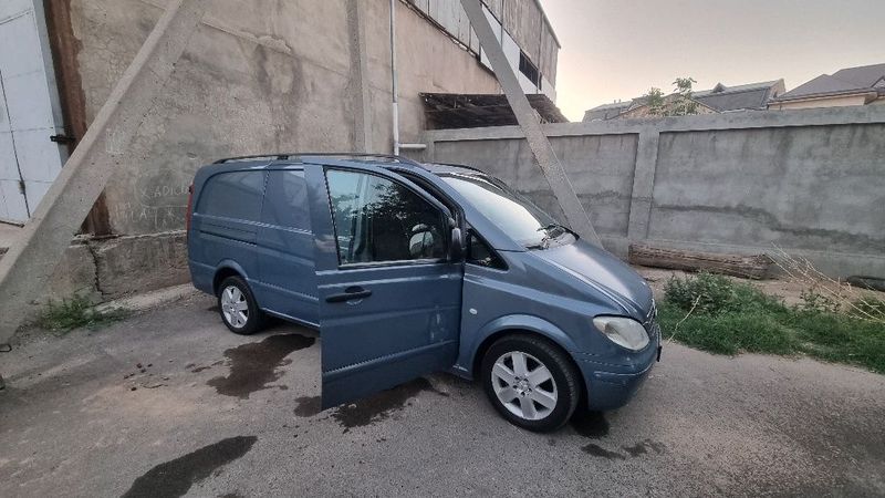 Mercedes benz vito