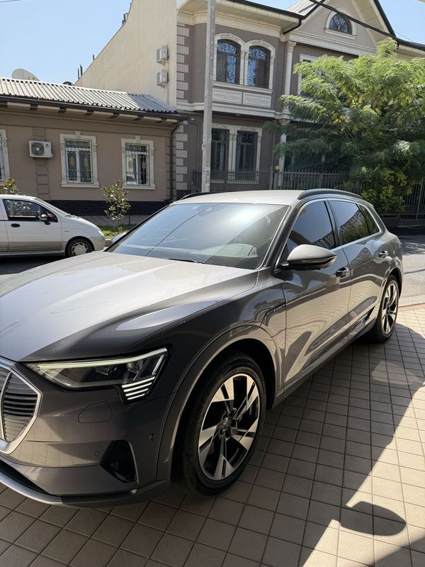 Audi E-tron 55 Quattro 2018 Audi E-tron 55 Quattro 2018