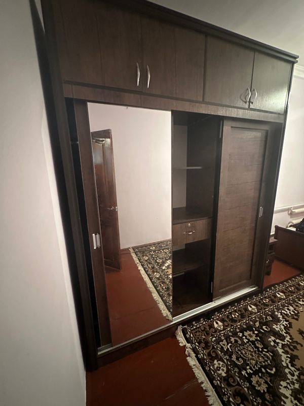 ПРОДАЕТЬСЯ мебель