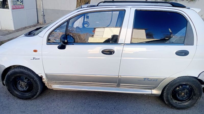 Matiz best 2010 matoʻr karoʻbka yangi remoʻnt bôlgan Matiz best 2010 matoʻr karoʻbka yangi remoʻnt bôlgan