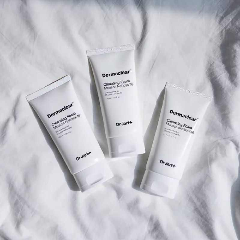 Гипоаллергенная увлажняющая очищающая пенка Dr. Jart+ Dermaclear Micro Foam Vegan Гипоаллергенная увлажняющая очищающая пенка Dr. Jart+ Dermaclear Micro Foam Vegan