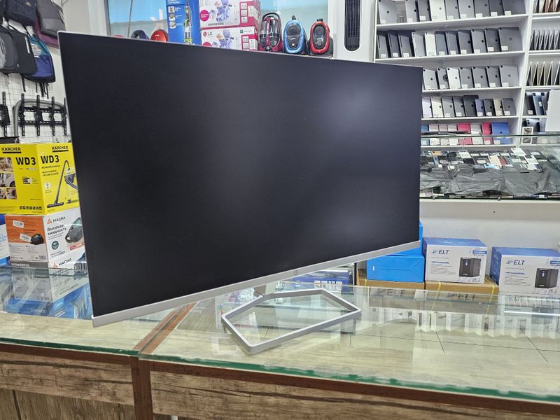 Монитор HP 527SW 27 дйюма Монитор HP 527SW 27 дйюма