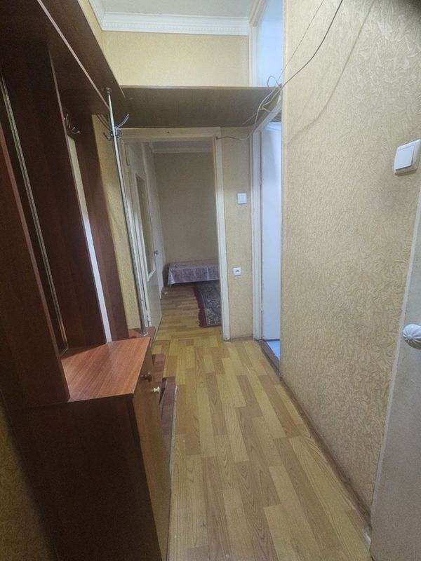 Аренда Кизларга Оилага Чилонзор Метро 2 хона шароитлари бор 450$ Аренда Кизларга Оилага Чилонзор Метро 2 хона шароитлари бор 450$