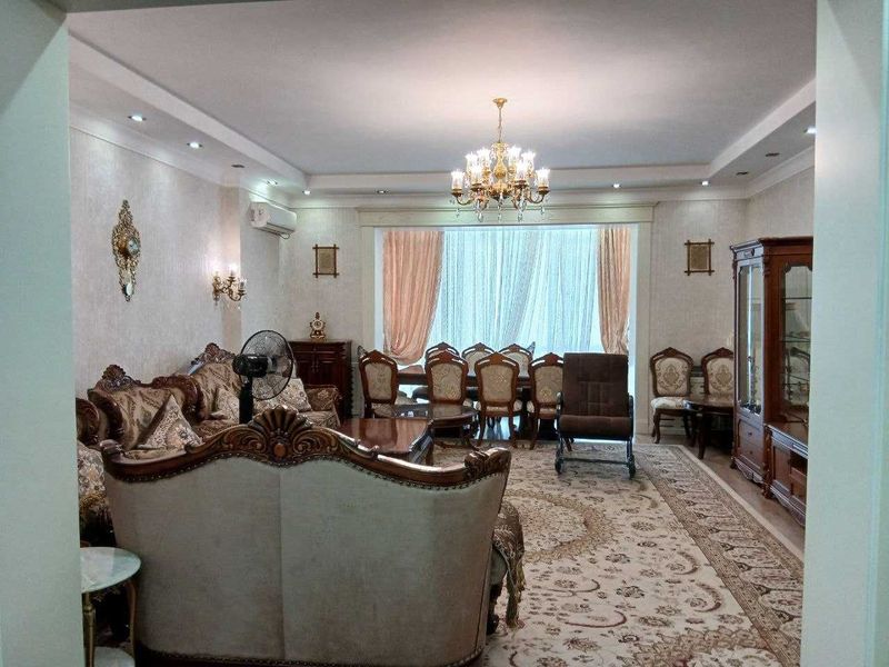 Аренда квартиры в Мирабаде (гостиница Россия)