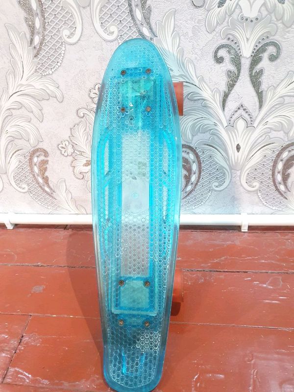 skateboard