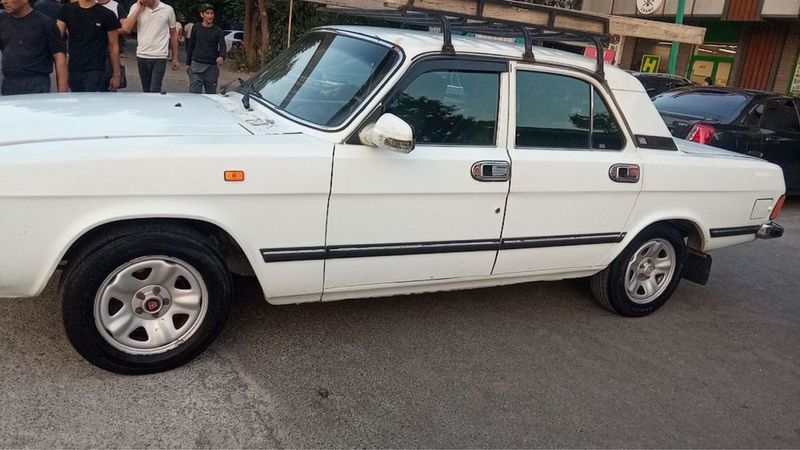 Volga 3102 yaxshi holatda
