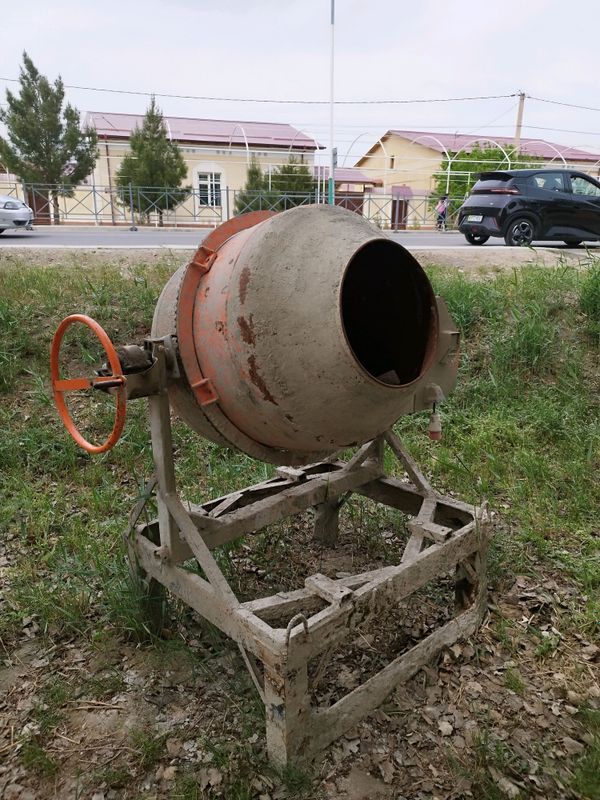 Бетономешалка сотилади 0,4 м3 Бетономешалка сотилади 0,4 м3
