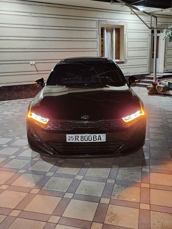 kia k5 gtlene qora