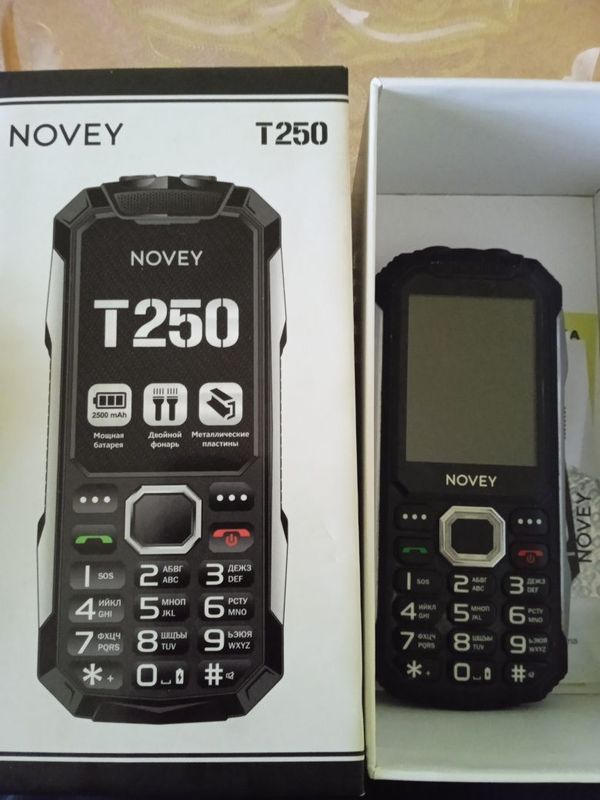 Novey T250 uyali telefon