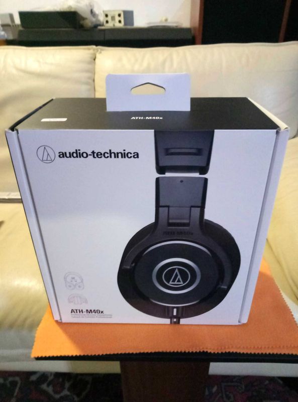 audio-technica ATH-M40X audio-technica ATH-M40X