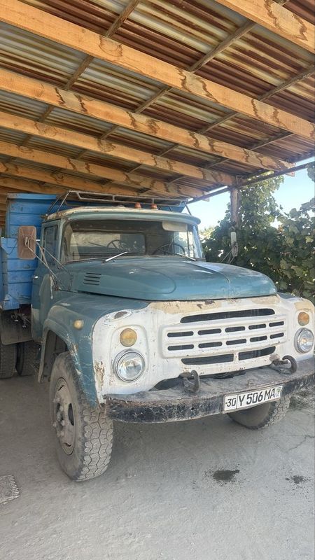 Зил сотилади 130