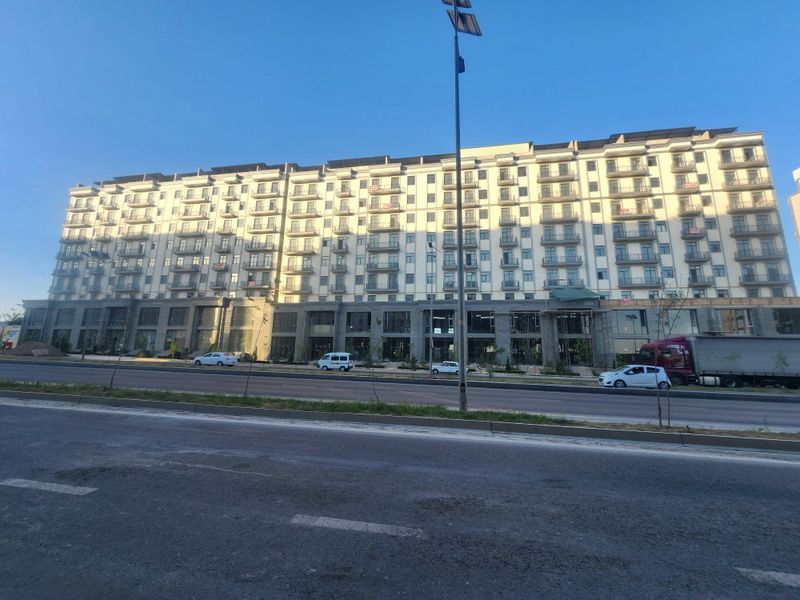 Dom sotladi 3 etaj 2 xona 69.3 kv terassa bor narxini kelishamza Dom sotladi 3 etaj 2 xona 69.3 kv terassa bor narxini kelishamza
