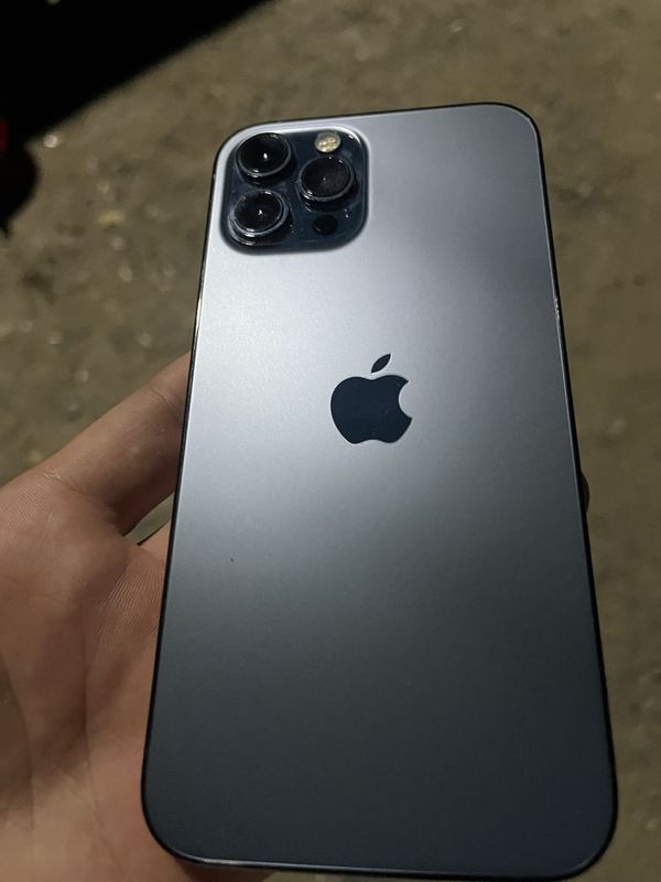 iPhone 12 Pro Max iPhone 12 Pro Max