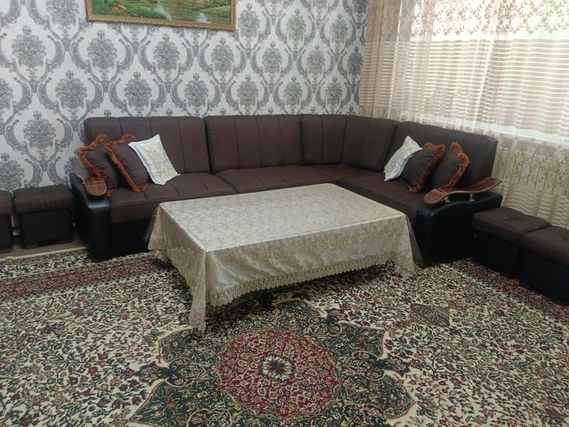 Мягкий уголок для гостиной