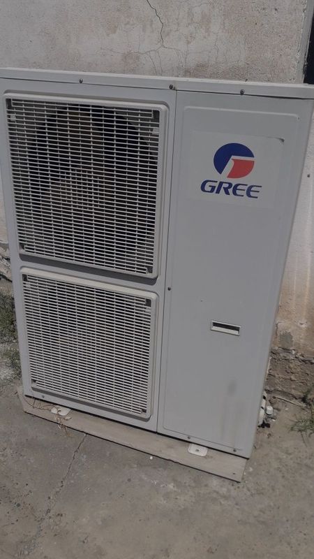 Продаётся Кондиционер колонный Gree GVHN 48