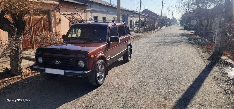 NIVA - Lada (ВАЗ) 2131 (4x4)