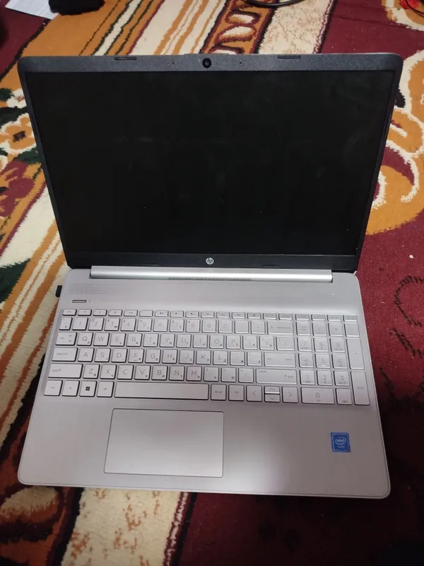 noutbook hp 8/256 noutbook hp 8/256