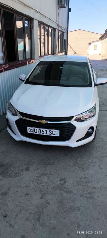 Продаёт оникс автомат