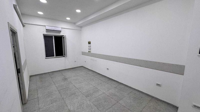 ул.Фаргона Йули УзБУМ 3-этаж 84 м² 2-линия ремонт парковка ул.Фаргона Йули УзБУМ 3-этаж 84 м² 2-линия ремонт парковка