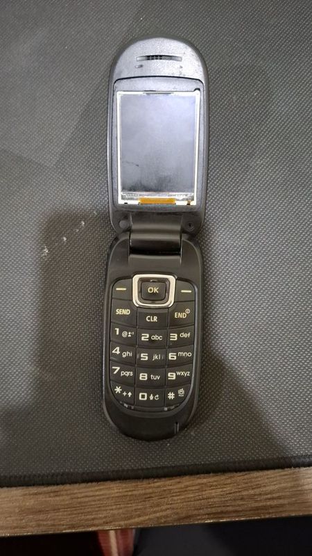 Samsung Verizon sotiladi srochna Samsung Verizon sotiladi srochna