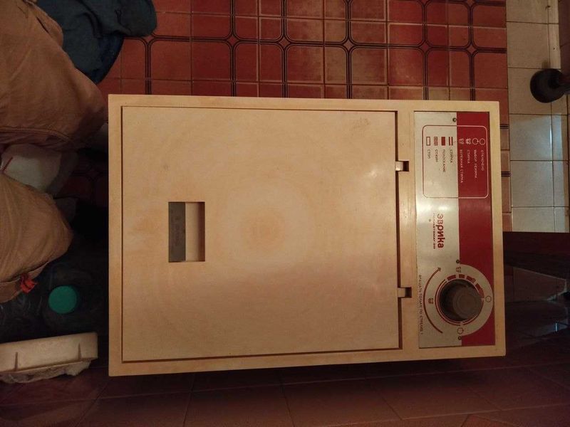 Продаю стиральную машину полуавтомат Эврика 3 м звоните смело Продаю стиральную машину полуавтомат Эврика 3 м звоните смело