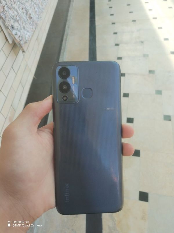 Infinix hot 12 play Infinix hot 12 play