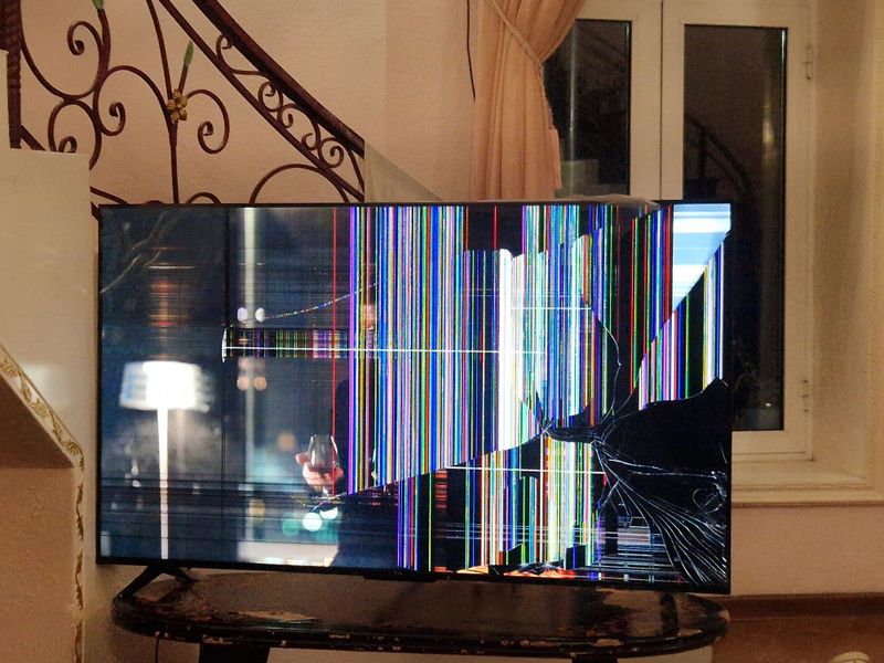 TCL 55P635 экран не работает