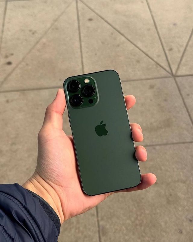iPhone 13 Pro 90% iPhone 13 Pro 90%