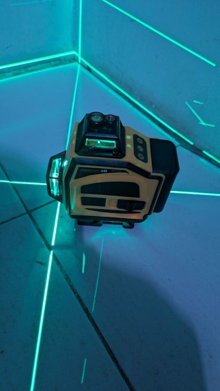 Lazer uroven 4 D Lazer uroven 4 D