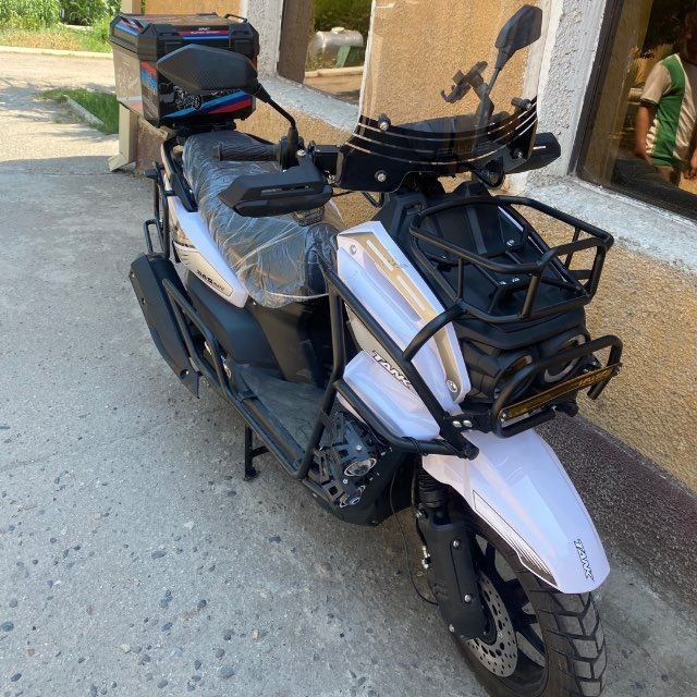 Skuter tank pro max