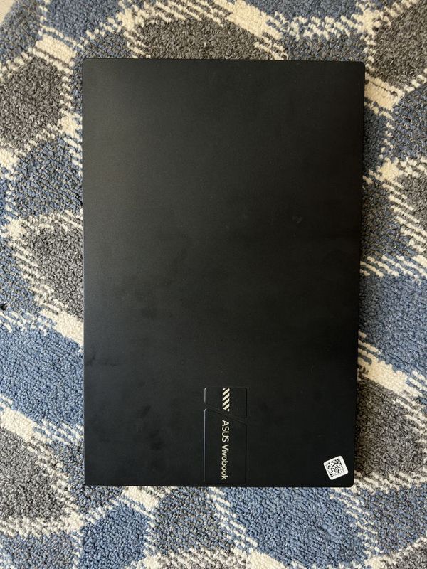 AsusVivobook 15 go AsusVivobook 15 go