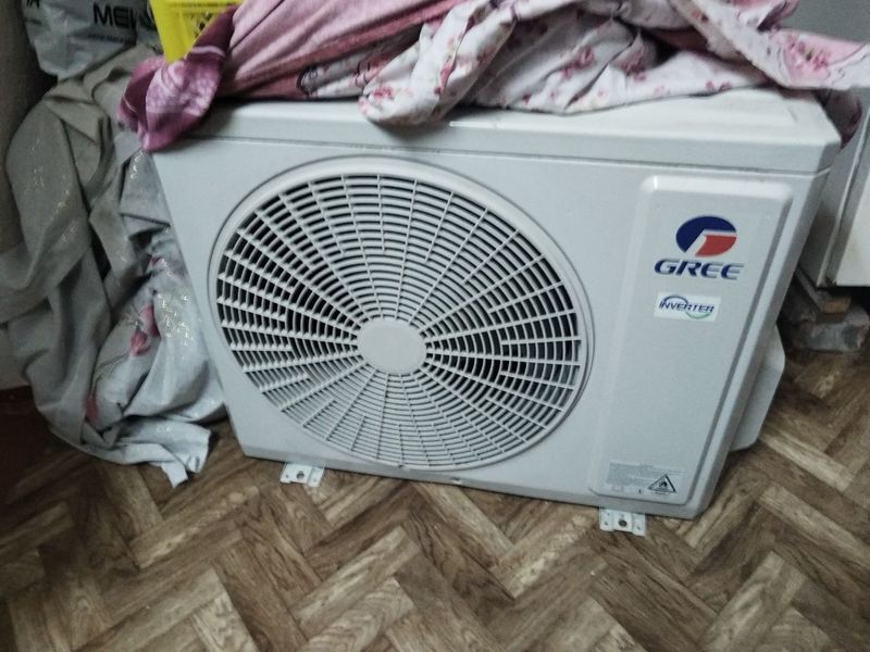 Кондиционер Gree inverter 12 тали янги сотилади Кондиционер Gree inverter 12 тали янги сотилади