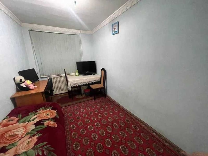 Chilonzor 6 kvartalda 1 etaj yaxshi fayzli uy sotiladi Tezda ulguring Chilonzor 6 kvartalda 1 etaj yaxshi fayzli uy sotiladi Tezda ulguring