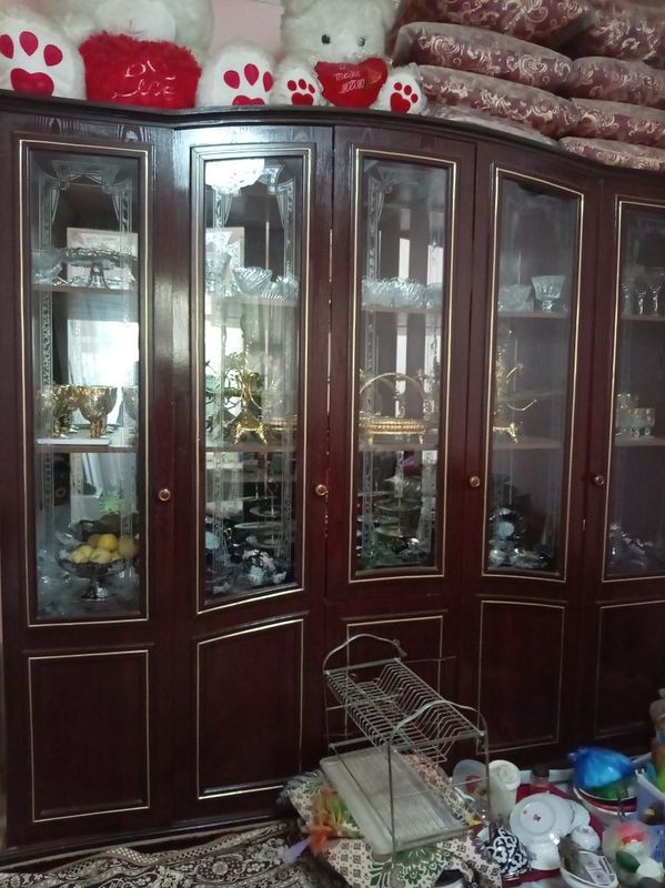 Narxi kelishiladi Narxi kelishiladi
