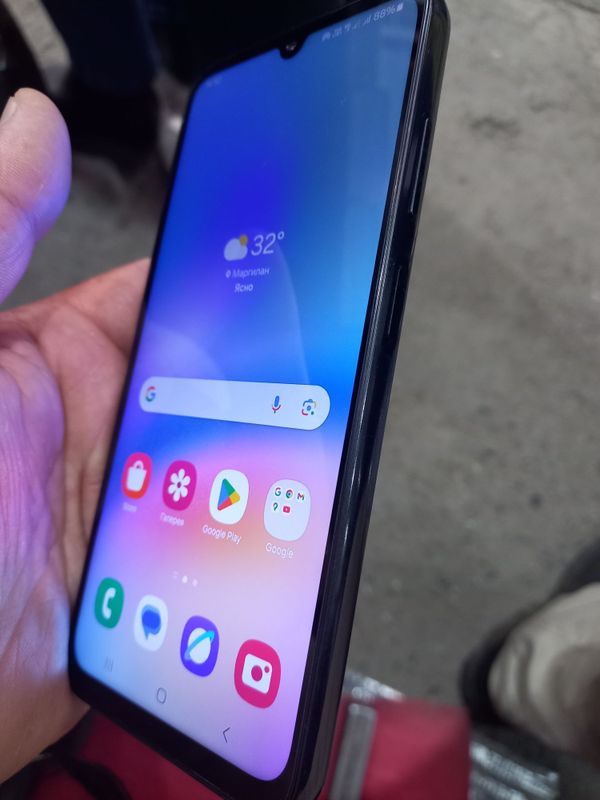 A05s samsung holati tiniq 128GB hotirasi 2 sim kartasi imeyka bo'gan . A05s samsung holati tiniq 128GB hotirasi 2 sim kartasi imeyka bo'gan .