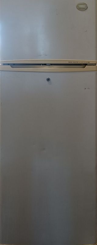 Продается холодильник