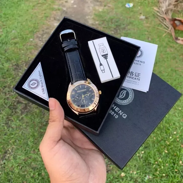 Zhuoneng Watch qo'l soati
 Qo'l soati doim trendda