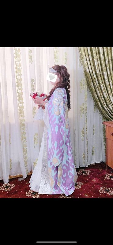 Kelin salom uchun ansambl 1 marta kiyilgan Kelin salom uchun ansambl 1 marta kiyilgan