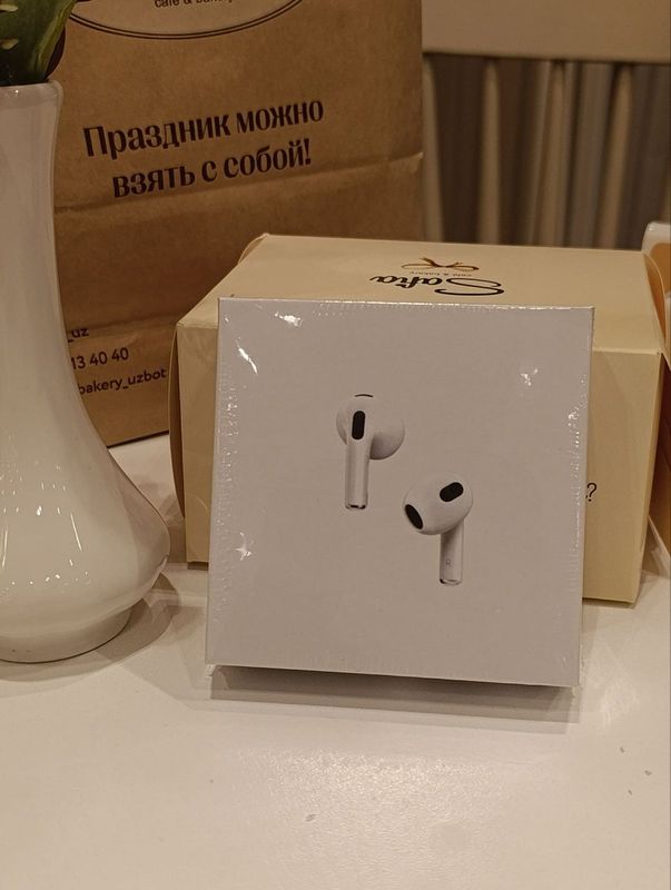 Беспроводные наушники Apple AirPods 3 (Белый)