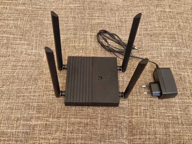 TP-Link C64 AC1200 двух диапазонный гигабитный Wi-Fi роутер с MU‑MIMO