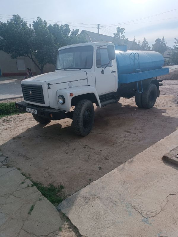 Mashina sotiladi gaz 33070 Vodavoz yili 1992 holati zur