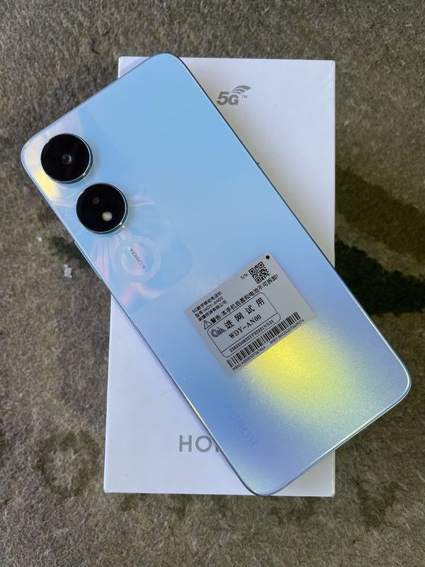 Honor 40 6gb ram+128 Honor 40 6gb ram+128