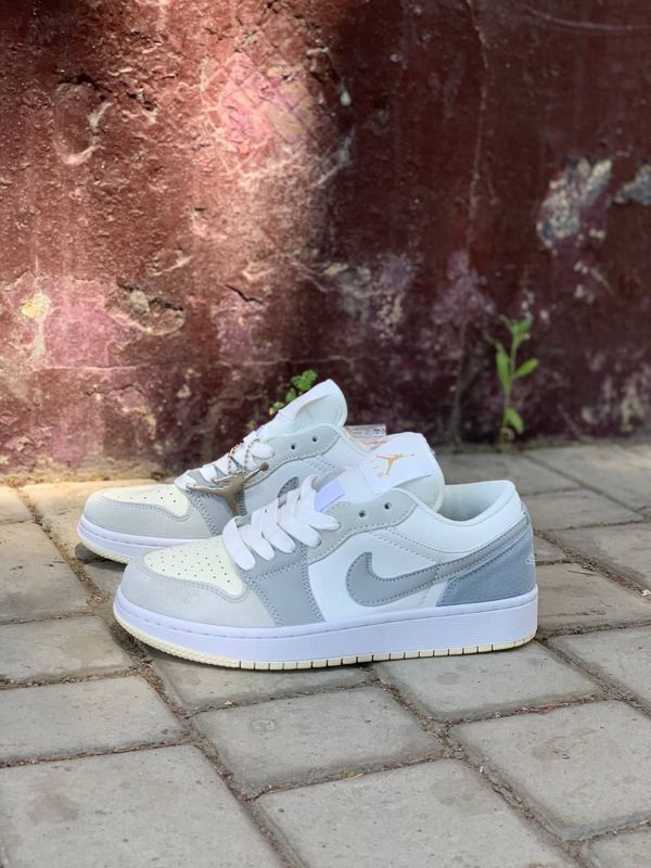 Nike Air Jordan low
