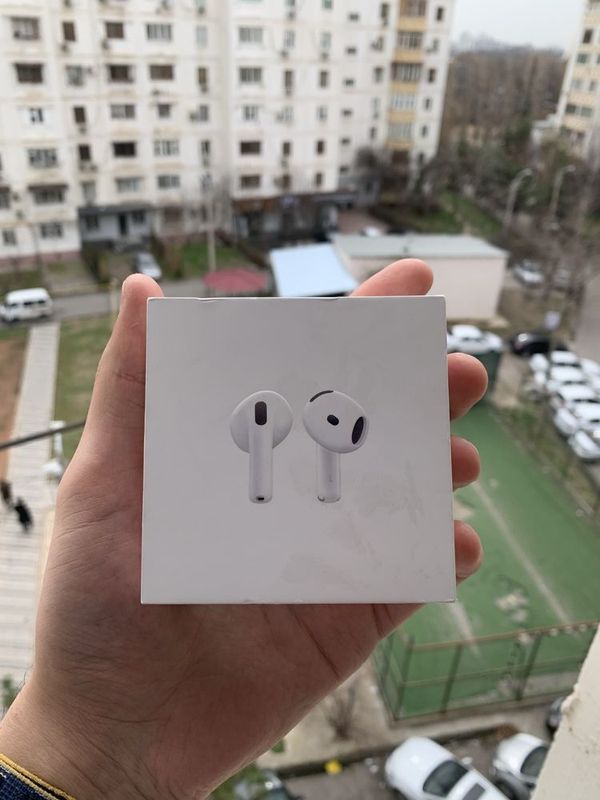 AirPods 4 original NEW!!!