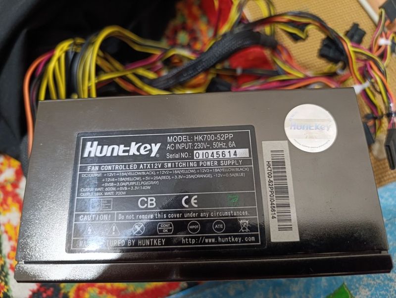 Huntkey 700w 52-pp