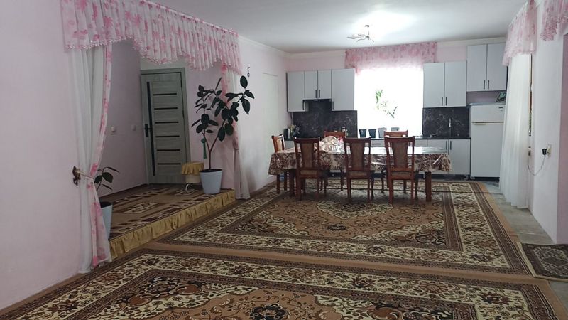 Ховли Уй сотилади Ховли Уй сотилади